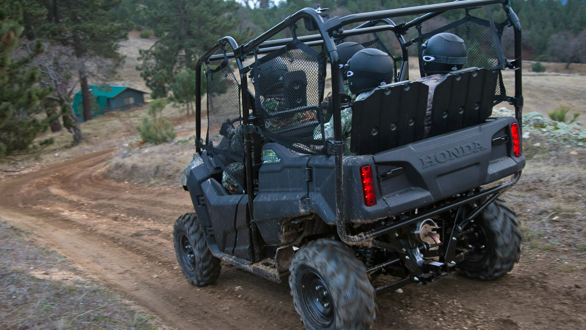 Pioneer 7004 > Honda ATV & SidebySide Canada