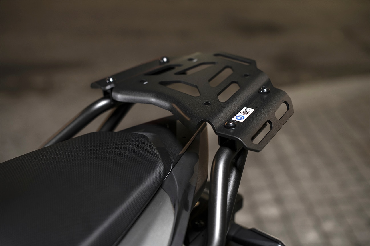Honda Standard On-Road Motorcycles Accessories | Honda Powersports
