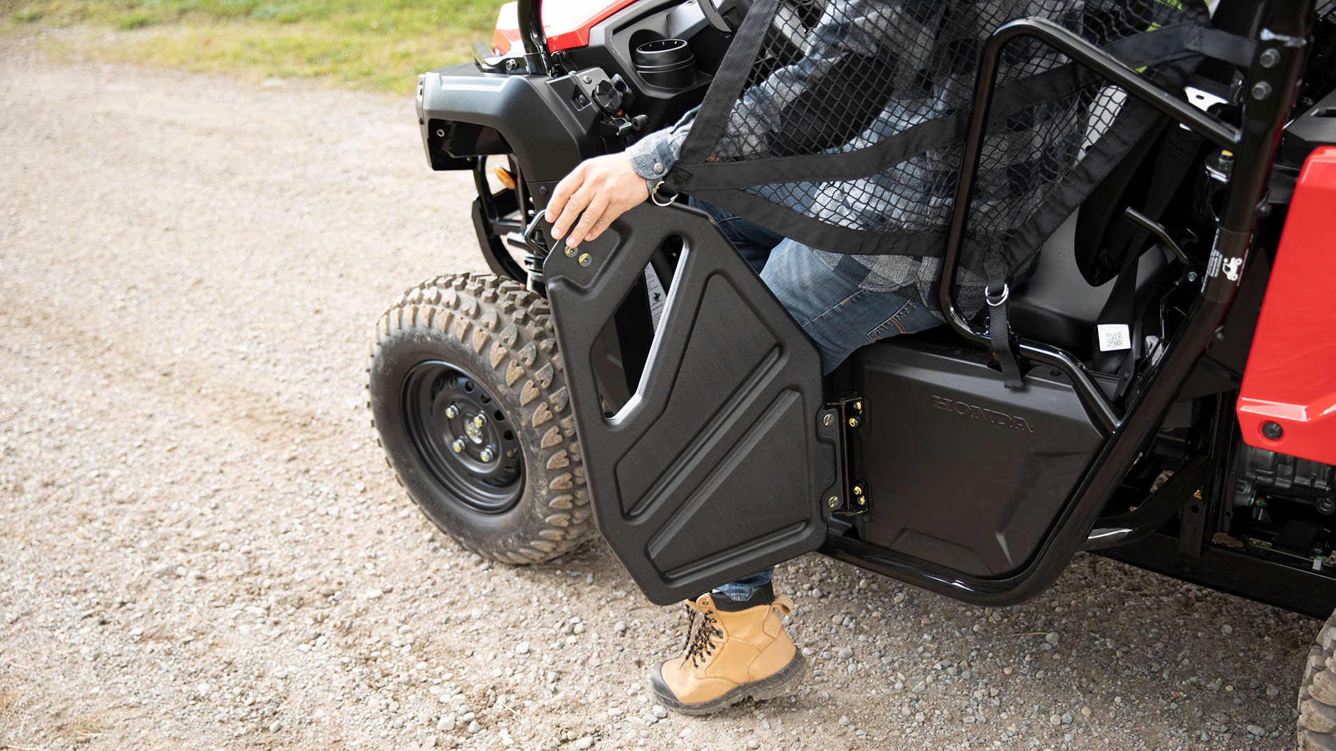 Pioneer 520 > Honda ATV & Side-by-Side Canada